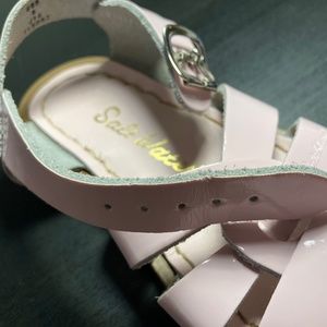 Toddler size 8 Salt Water Sandals by Hoy